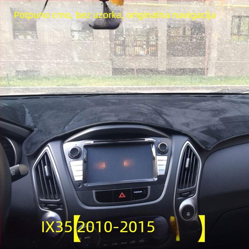 Mat zaštite za daska s instrument ploče Hyundai ix35 – pliš materijal, toplinska izolacija, otisnut logo, ovlaštena privatna marka