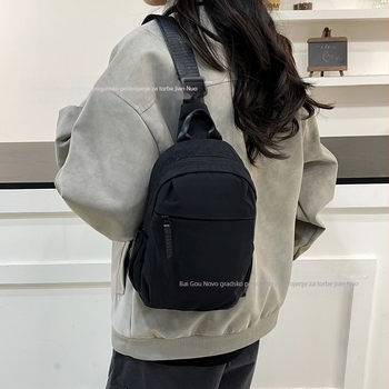 Ženska nylon crossbody torba, 8024, zatvarač, podstava od poliestera, unutarnji džep sa zatvaračem, proljeće 2026