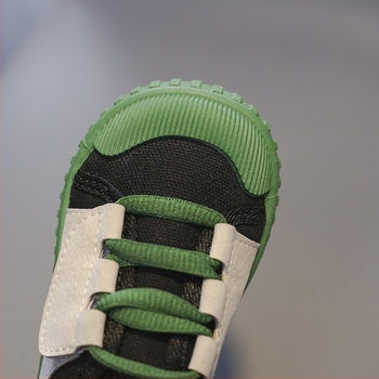 Platnene tenisice za bebe i malu djecu – prozračne, s Velcro kopčom, gumom potplatom, unisex, uzrast 1–3 godina