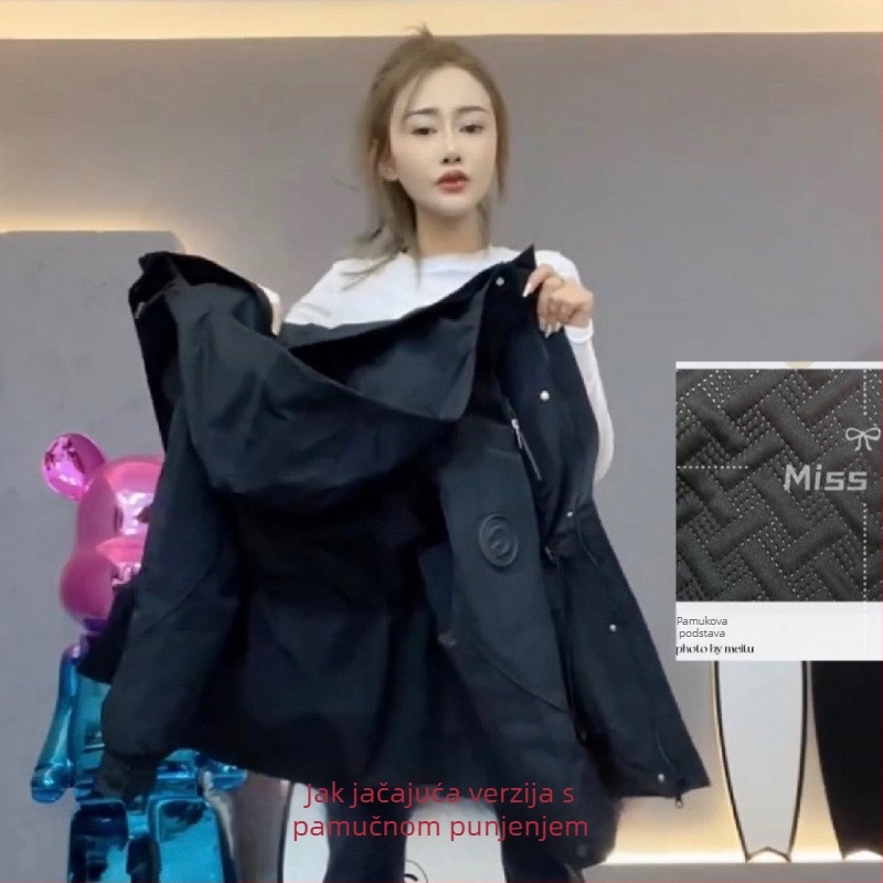 Ženska prešivana jakna s kapuljom – struk stisnut, srednja duljina, pamuk, džepovi, gumbe