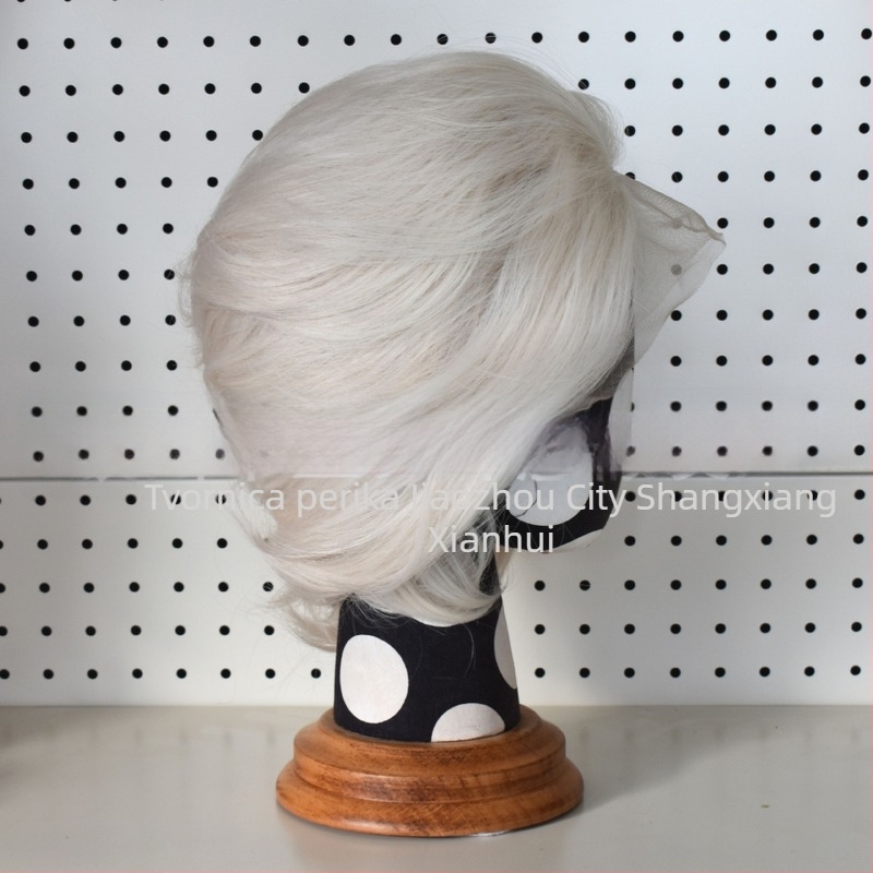 Cosplay wig s prednjom čipkom, kratka kosa, vlakna otporna na toplinu, ručno pleteni prednji dio