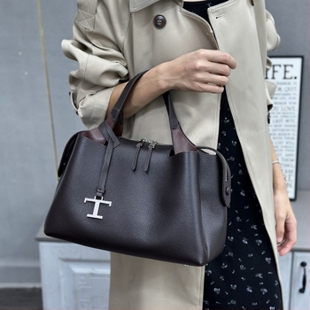 Bucket bag od prave kože s nubuk teksturom, gradski stil, zatvarač, unutarnji džep sa zipom