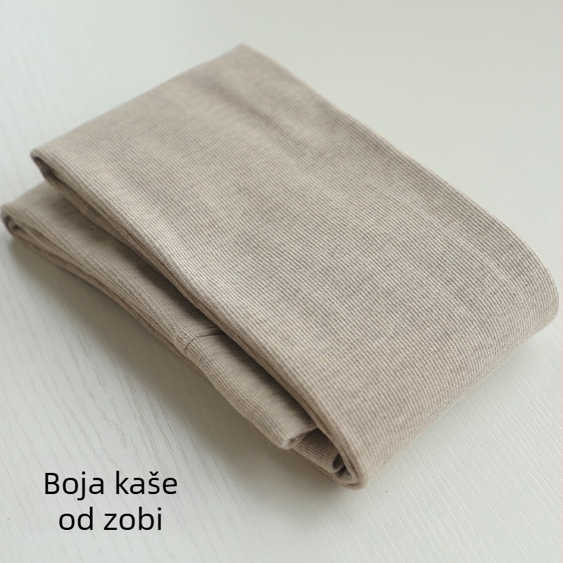 Zimske tajice u boji zobi mliječno-čajne boje, 900D flis unutrašnjost, vertikalne pruge, tople i oblikuju siluetu, osnovni sloj