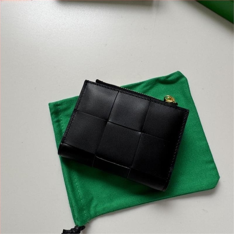 Pravi kožni kratki novčanik, vrhunska kravlja koža, dvostruki preklop, gradski minimalistički stil, poliester podstava
