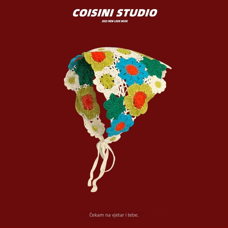 Slatka kukičana traka za kosu s cvijetom i kariranim uzorkom, stil trokuta šala, proljeće 2025