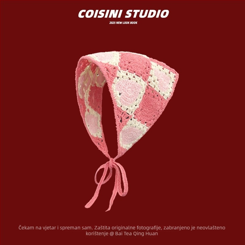 Slatka kukičana traka za kosu s cvijetom i kariranim uzorkom, stil trokuta šala, proljeće 2025