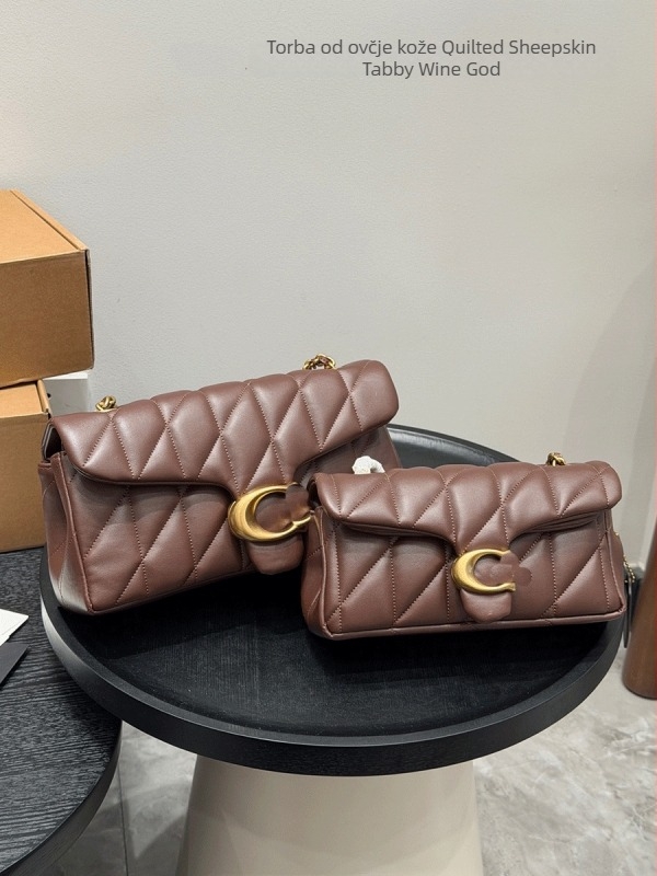 Torba ispod pazuha s lancem, prirodna koža, horizontalni kvadratni oblik, rombski šav, magnetsko zatvaranje