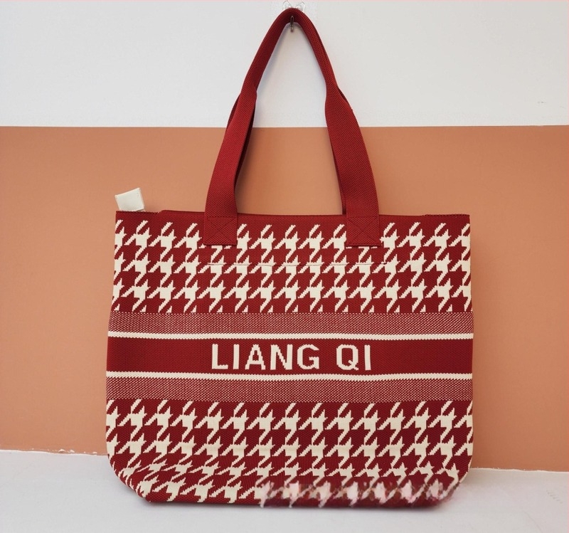 ZX bucket torba — gradski stil, poliester, uspravnog kvadratnog oblika, zatvaranje šnalom, unutarnja džep za mobitel