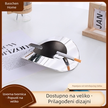 Metalna stolna pepeljara – moderan dekorativni dodatak radnom stolu
