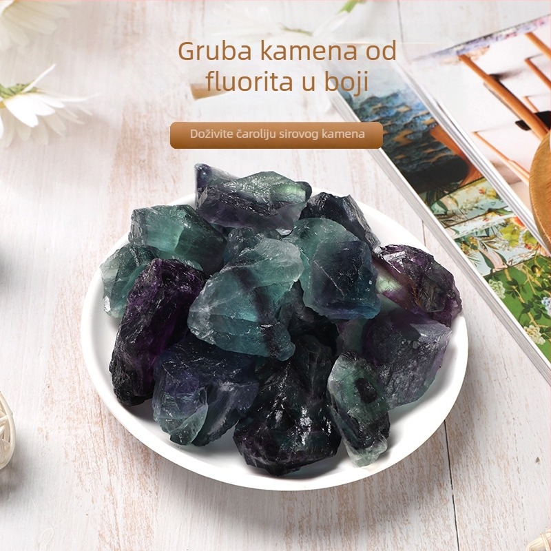 Obojeni fluorit – sirovi kamen šljunak za aromaterapiju i kristalni kameni za dekoraciju akvarija