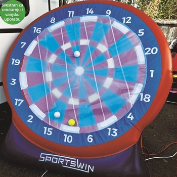Naduviva meta za dartove za igru na travi