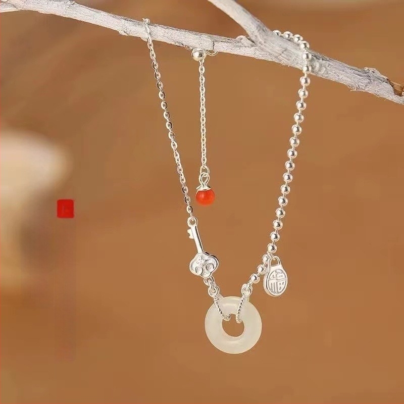 Ženski narukvica od Hetian jade s kopčom mira