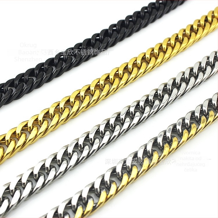 Crna polirana kubanska narukvica od titanij-nerđajućeg čelika s pozlaćivanjem za muškarce