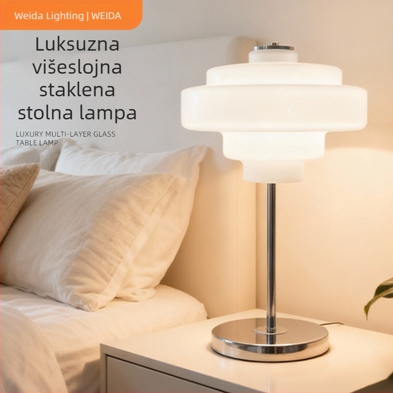Nordijski dizajn višeslojna staklena stolna svjetiljka kremasto-cukorna nijansa za dnevni boravak, hotel, hostel i restoran; stil srednjeg vijeka, lagani luksuz