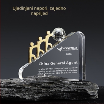 Kristalni trofej i medalja za tim – gravirana pločica od smole, petokraka zvijezda, dječja košarka i nogomet