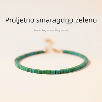 Ženska narukvica od tirkizne, nježnog retro kvadratnog oblika, svježa zelena.