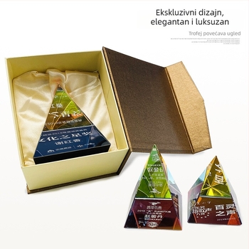 Jugoistočna kristalna piramida – kreativan trofej, prilagodljiv za dodjelu nagrada na kraju godine i godišnje korporativne skupove, spomen-medalja