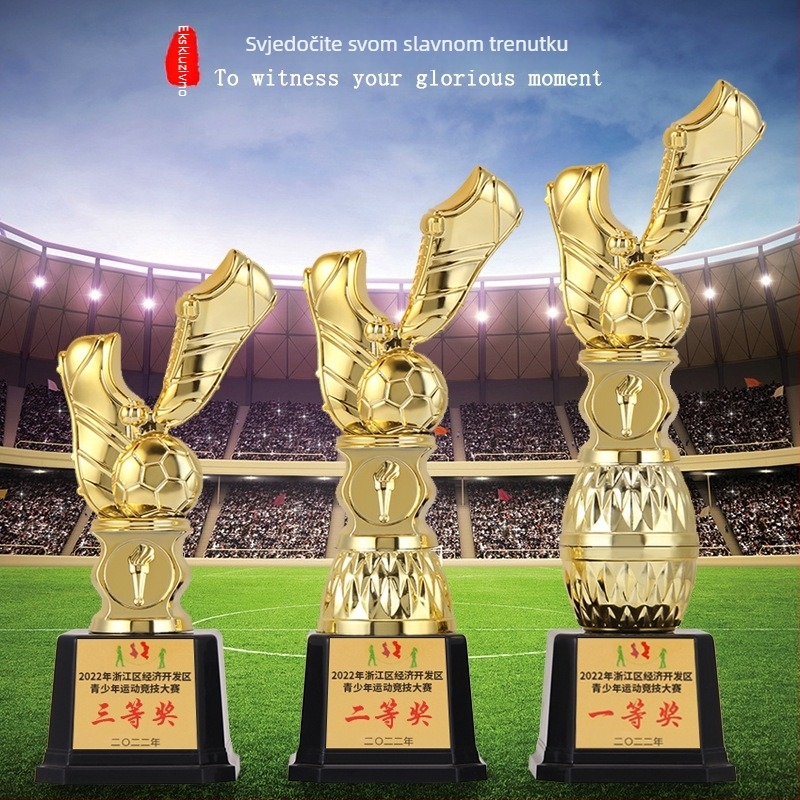 Nogometna trofeja s figurom u obliku cipela, gravirana trofeja za timsko priznanje, plastična trofeja za djecu