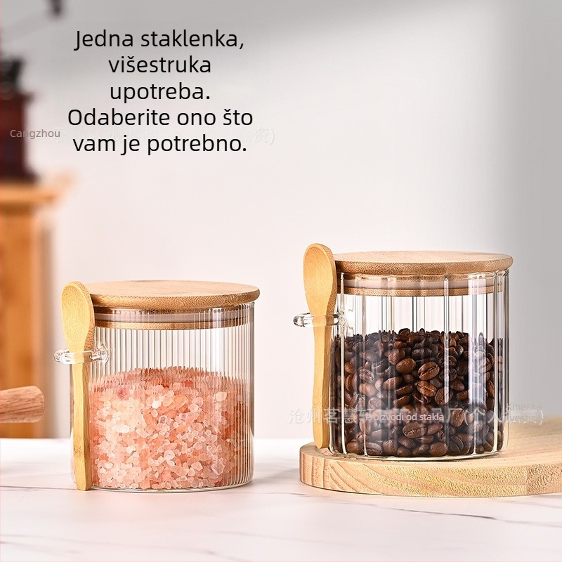 Staklena posuda s kapom od bambusa i drvenom žlicom, za zrna kave i začine, s vertikalnim prugama