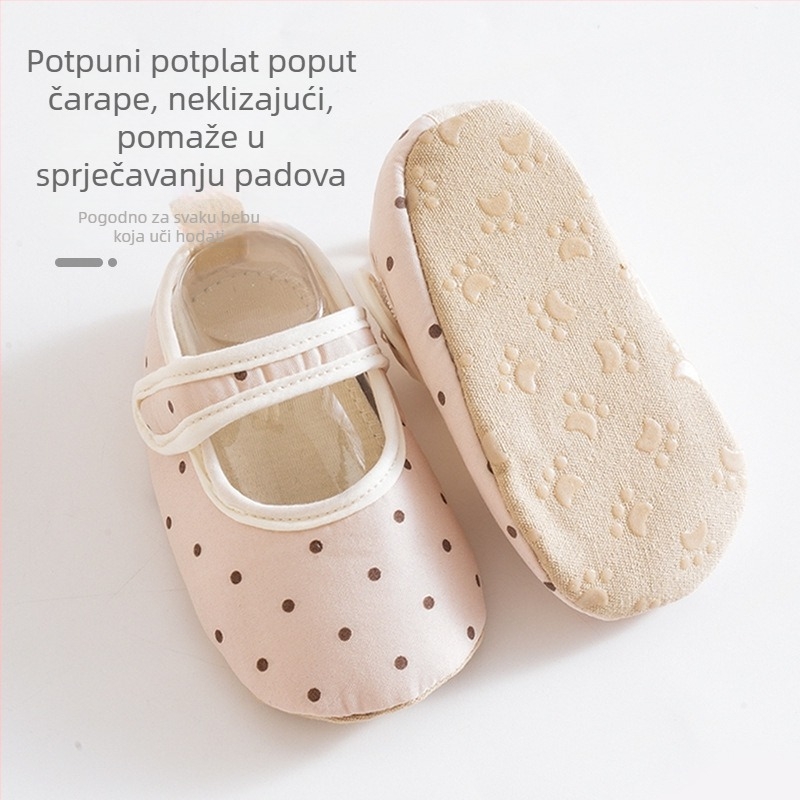 Prve bebine cipelice za hodanje sa Velcro zatvaračem, mekanom potplatom, protukliznim unutarnjim cipelama i čarapama u bombon bojama