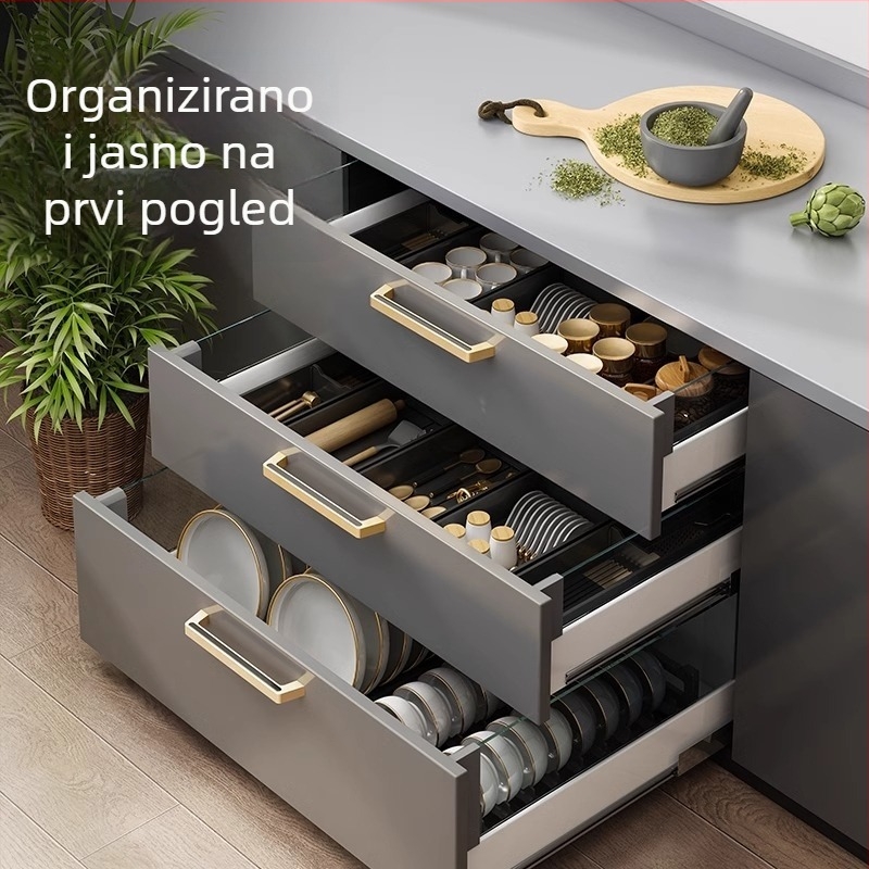 Organizator kuhinjske ladice s dijelovima za pribor i posuđe