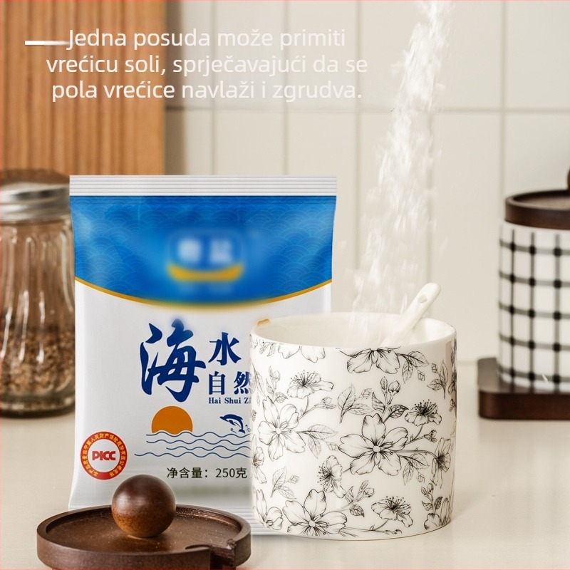 Keramički set posuda za začine u kuhinji sa solnicom