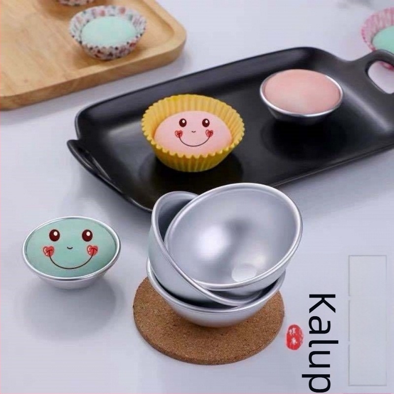 Polukružna kalupa za žele, puding i mousse s papirnom podlogom