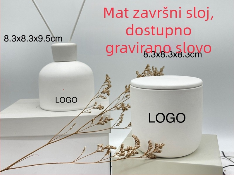Mala keramička aromaterapijska svijeća u cilindričnoj šalici s logom