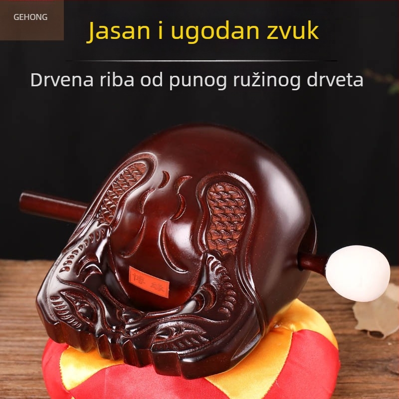 Drvena udaraljka od kamfornog drveta — ručno izrezbarena dekorativna figura za dom