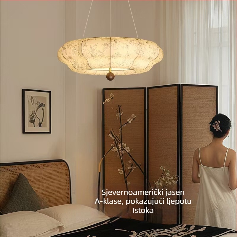 Viseća svjetiljka od platna krem boje za spavaću sobu, u klasičnom francuskom retro stilu