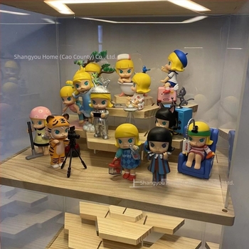 Prozirni akrilni izložbeni ormarić za kolekcionarske figurice i blind-box kutije, pogodan za LEGO-stil figure i Bubble Mart zbirke.
