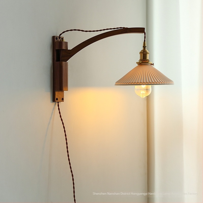 Zidna lampa u japanskom retro stilu s dizajnom wabi-sabi, od američkog oraha, teleskopska zidna svjetiljka uz krevet