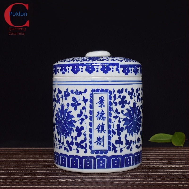 Porcelanska vintage posuda za pastu sa zatvaračem, namijenjena skladištenju fermentiranog tofua, guste pašte i tradicionalne kineske medicine.