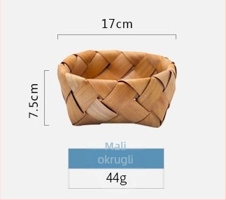 Ručni pleteni koš od drvenih pločica za pohranu voća, povrća i kuhinjskih potrepština.