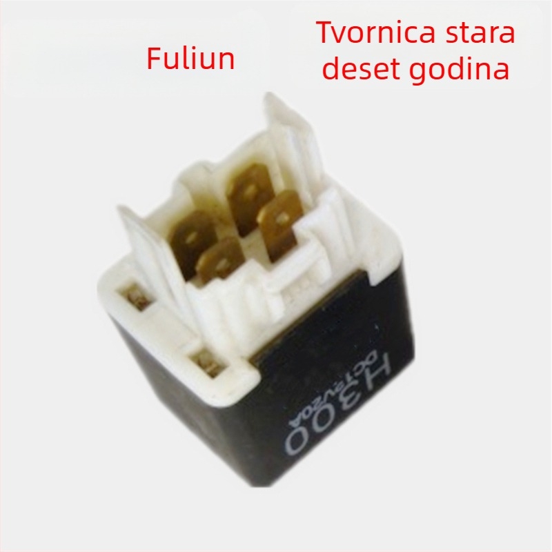 Good luck H300-67-740 B300-67 740 GA30-67-730 B002-65-740 KY01-67-740 Vodootporna za auto 1 kom