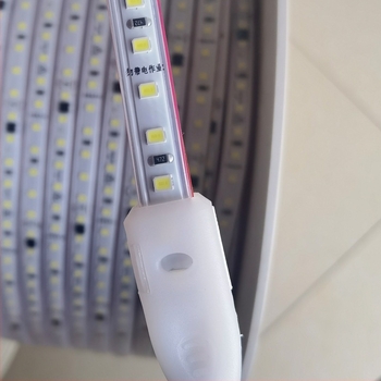 LED trak bez upravljača, 220V, 2835, 120 LED, bakreni držač, 10 cm segment, samoljepljiva stražnja strana