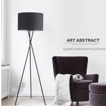 Nordijska moderna luksuzna dizajnerska podna svjetiljka za dnevni boravak i spavaću sobu, uz noćni ormarić, vila-stil inspiriran Francuskom