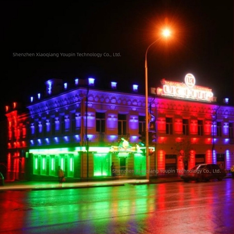 LED RGB-W vanjski floodlight, vodootporan, za parkove i krajolik, šareno treptanje uz automatsko podešavanje jačine svjetla