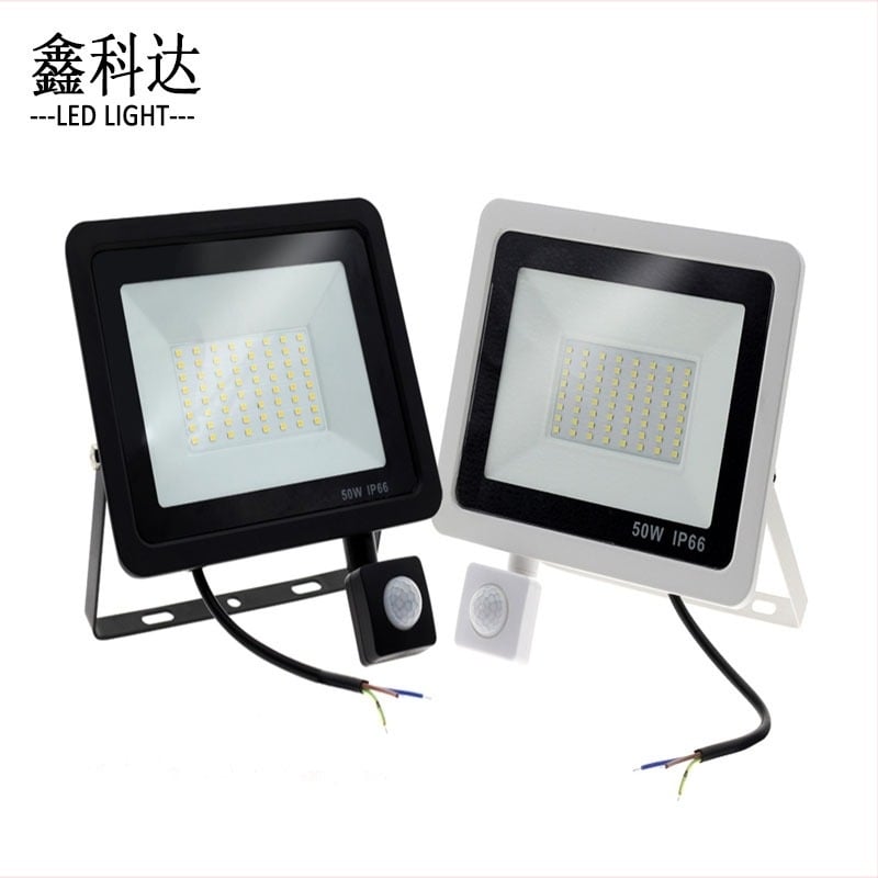 LED reflektor s senzorom pokreta za vanjsku upotrebu, aluminijsko kućište, IP66, 64 LED, 4500 lm, 3000K/6500K, kut zračenja 120°, model XKD-GYD-XPG