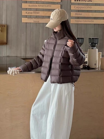 Ženska lagana jakna od perja bijele patke, stojeći ovratnik, gradski stil, zima 2025