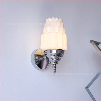 Stenska lampa u Art Deco stilu iz starog Šangaja, retro zapadnjački dizajn za spavaću sobu i dnevni boravak, staklena sjenila