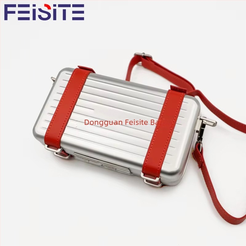 Prilagođena aluminijska legura, 7-inčni tvrdi kozmetički neseser s crossbody remenom, kompaktna kvadratna torbica za šminku