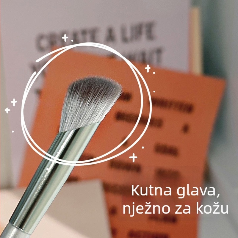 HERORANGE Četkica za korektor s mekanim vlaknima i nagnutom glavom, okrugli vrh za prikrivanje prištića i tamnih krugova; ne upija puder