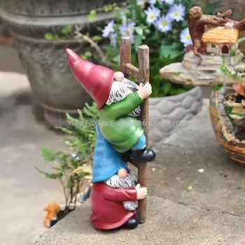 Figura od smole: patuljak koji se penje uz stepenice, dekor za vrt i balkon, slatka