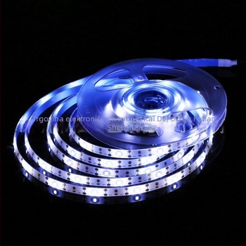 Solarna LED traka za vanjsku upotrebu, vodootporna, dužina 5 m, 150 LED, višebojna