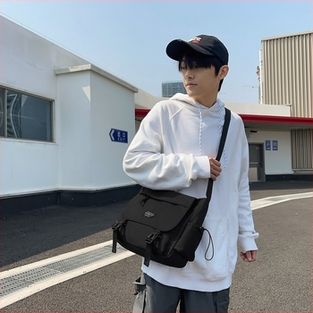 Muška crossbody torba s funkcionalnim dizajnom, japanskog stila, messenger, casual, velik kapacitet