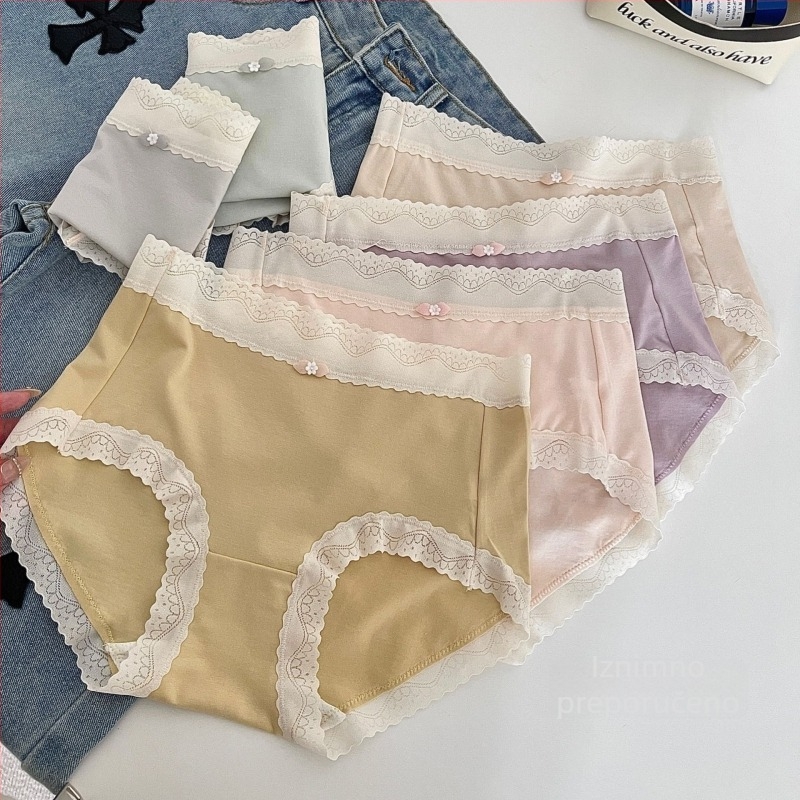 Ženske gaćice s čipkom, srednje visine struka, kontrastne boje, visoka elastičnost, nude boja, podstava od mulberry silk, viskozni materijal