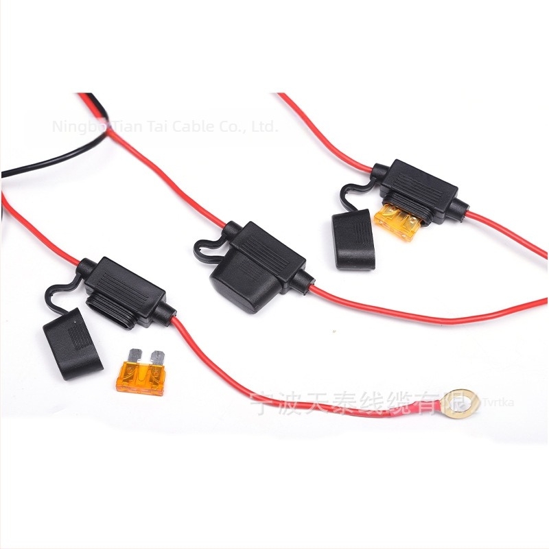 Dvožilni automobilni kabel za napajanje, 5A, US standard upaljač s LED, 10A ženski konektor s poklopcem