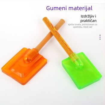 Gumeni čekić s drvenom drškom za postavljanje pločica i građevinske radove