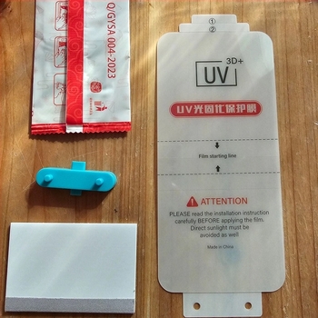 OnePlus 13 UV-curing prednji film s elektroplatinom, bez ljepila, otporan na otiske prstiju i masne mrlje